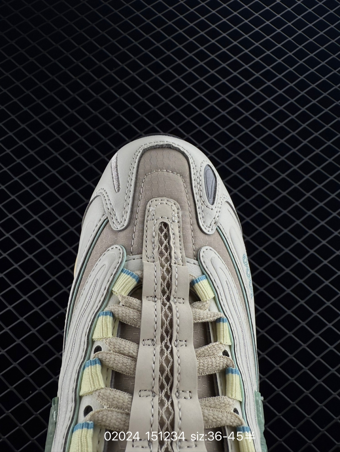 New Balance NB M1000